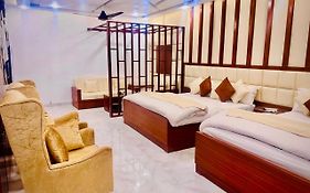 The Signature Hotel Multan